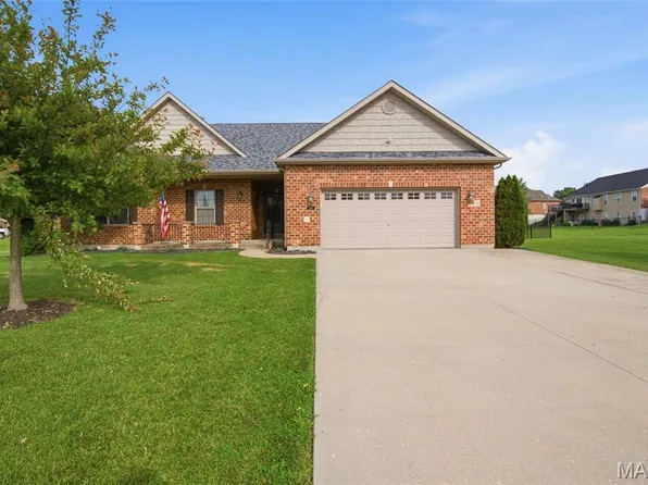 548 Wernings Dr, Columbia, IL 62236