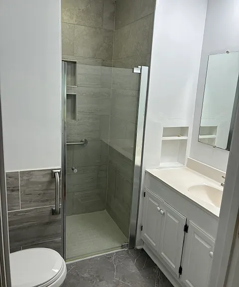 1006 W Saunders Ave — Photo 7