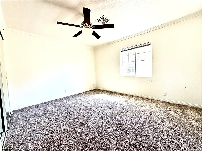 764 Benedict Dr — Photo 24