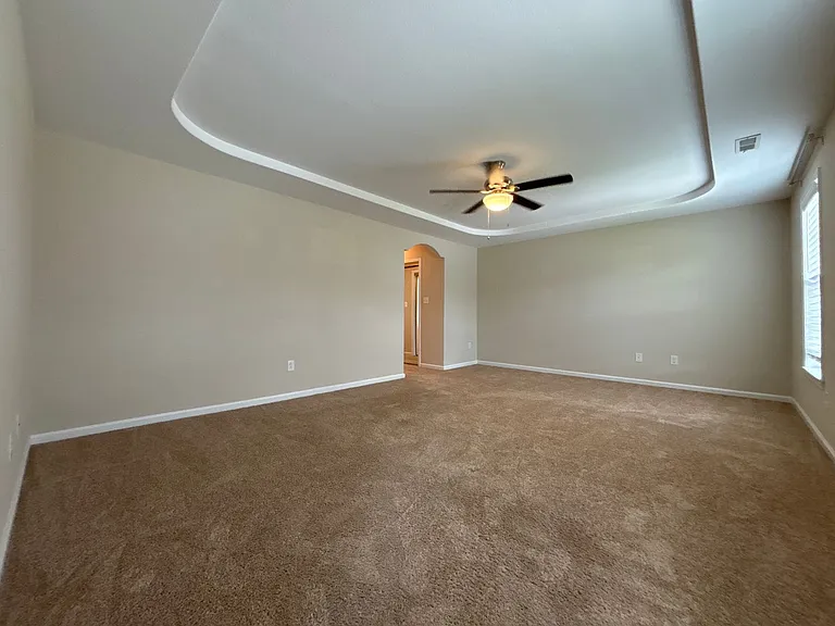 202 Prism Ct — Photo 12