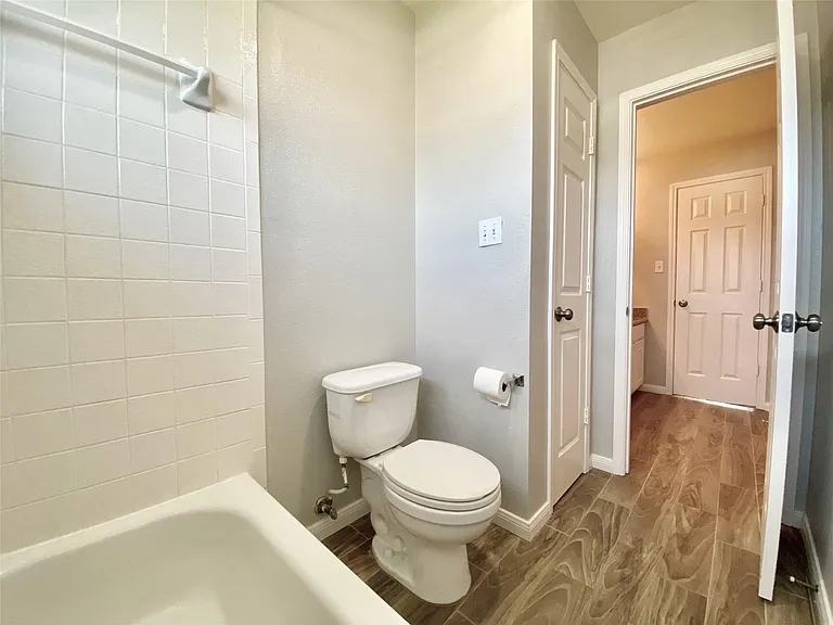6315 Holly Canyon Ct — Photo 35