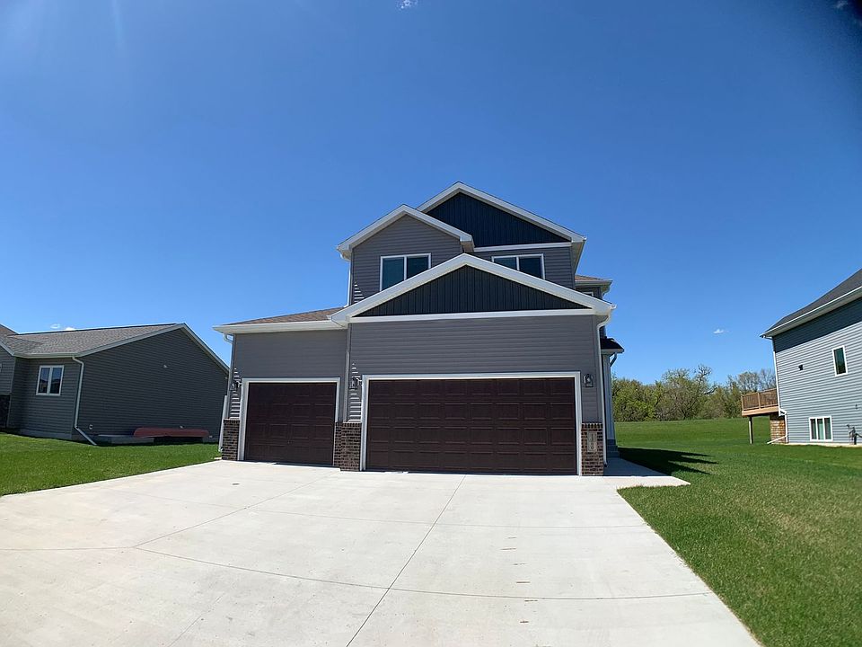 1st image of 1360 Goldenwood Dr NW