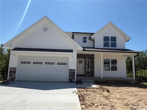 1407 W 6th Street Ter, Knob Noster, MO 65336