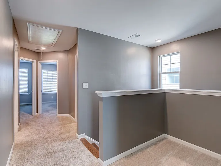 416 Sandfarm Trl — Photo 31