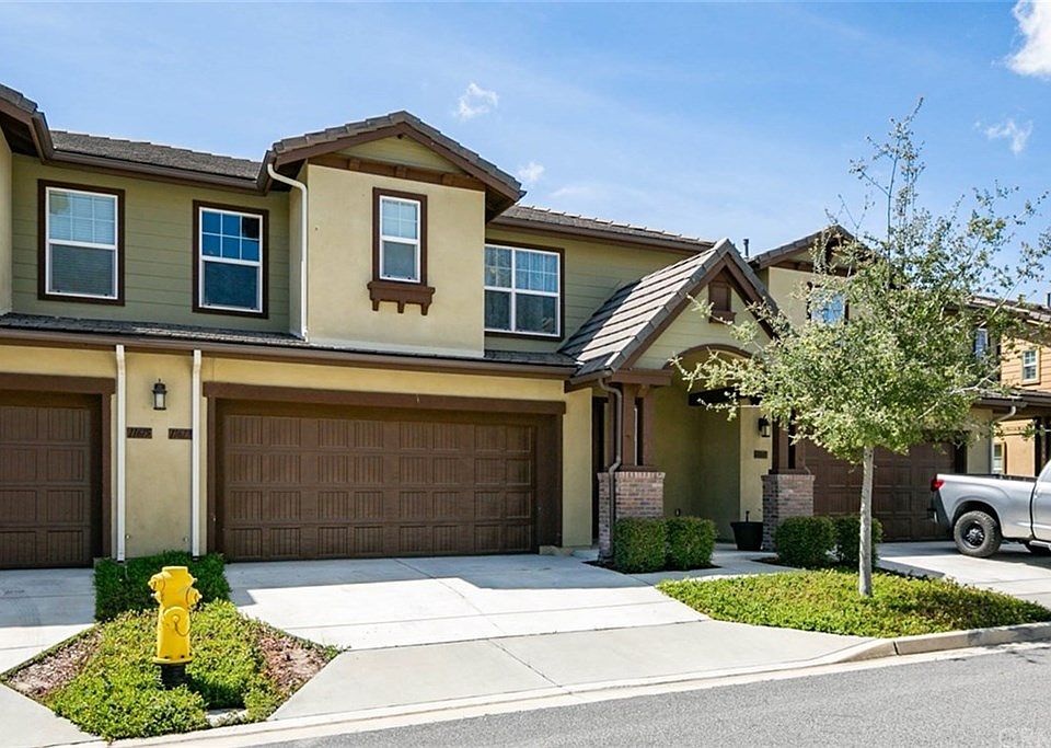 1st image of 11613 Cardelina Ln #208