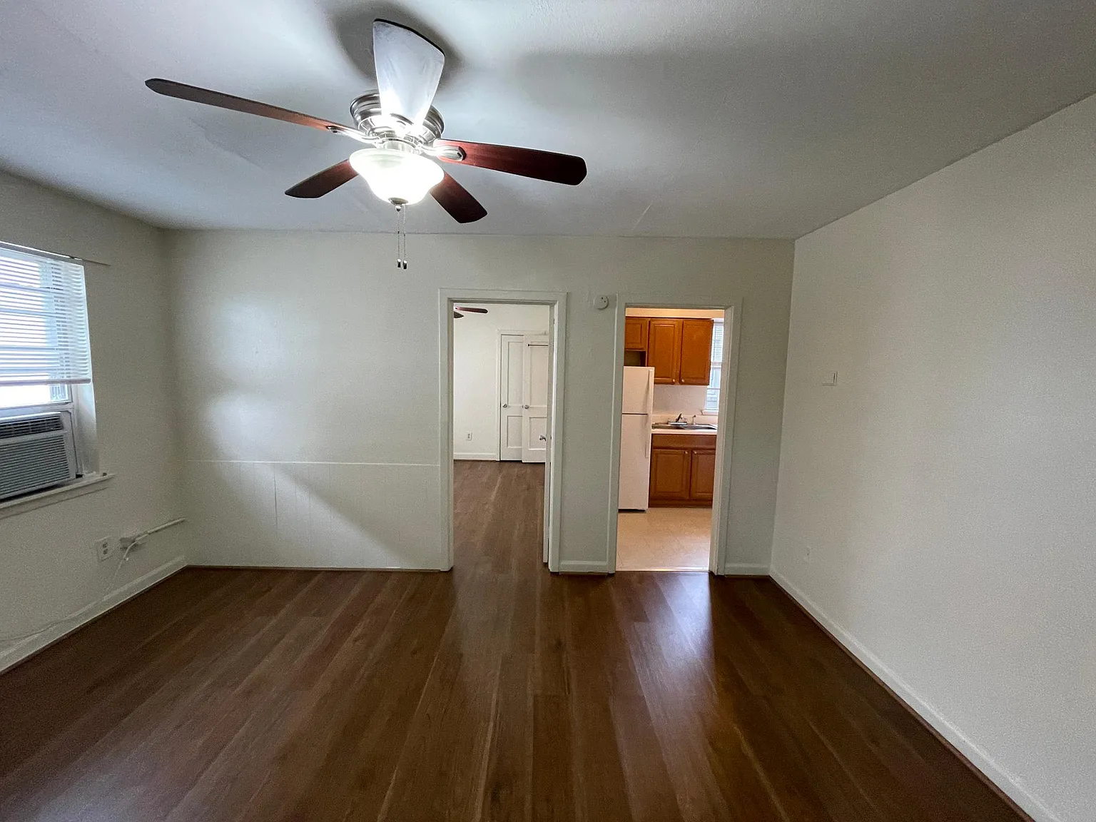 1 bed, 650 sqft, $1,100 — Photo 2