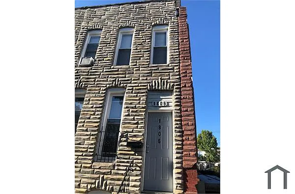 Building Photo - 1806 Wilkens Ave