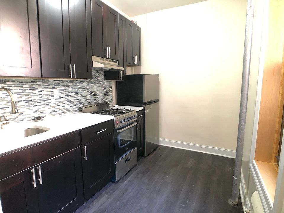 2nd image of 1810 Cortelyou Rd #3H
