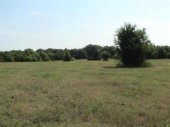 3rd image of County Road 484