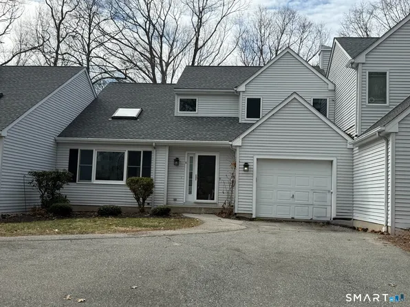 (undisclosed Address), Waterford, CT 06385