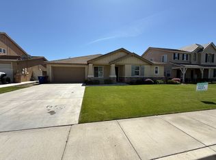 12113 Sundance Canyon Dr, Bakersfield, CA 93312