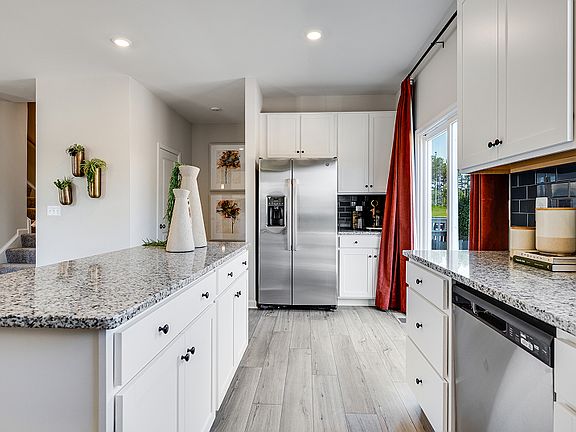 7th image of this home