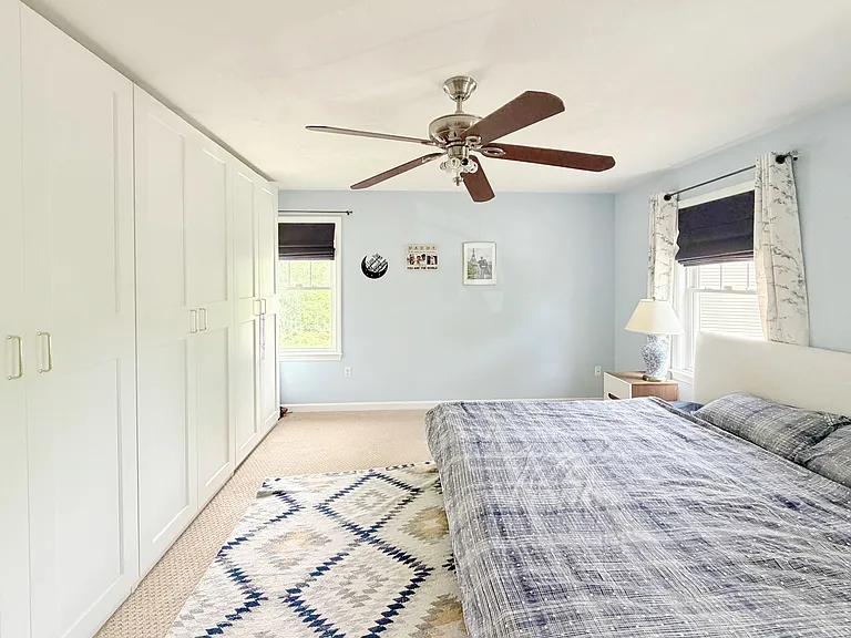16 Westside Dr — Photo 11