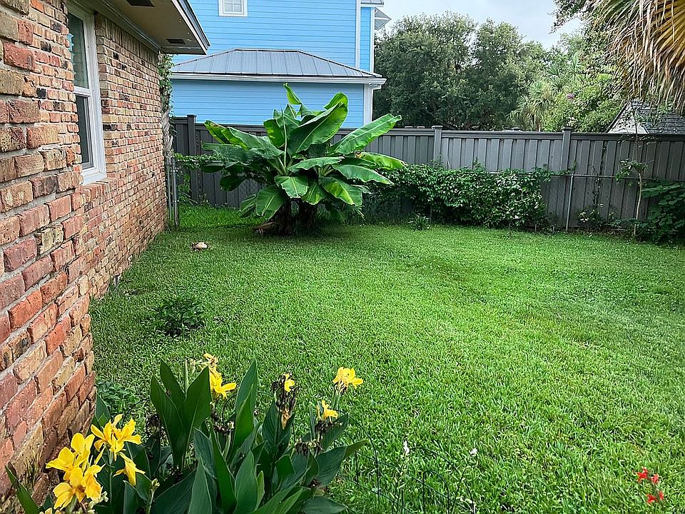 2nd image of 399 Navy Cove Blvd