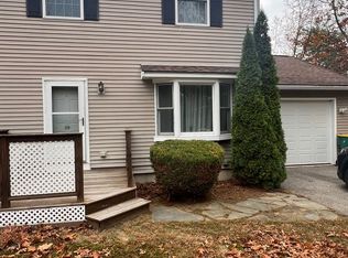 2 Folly Brook Ter, Kingston, NH 03848