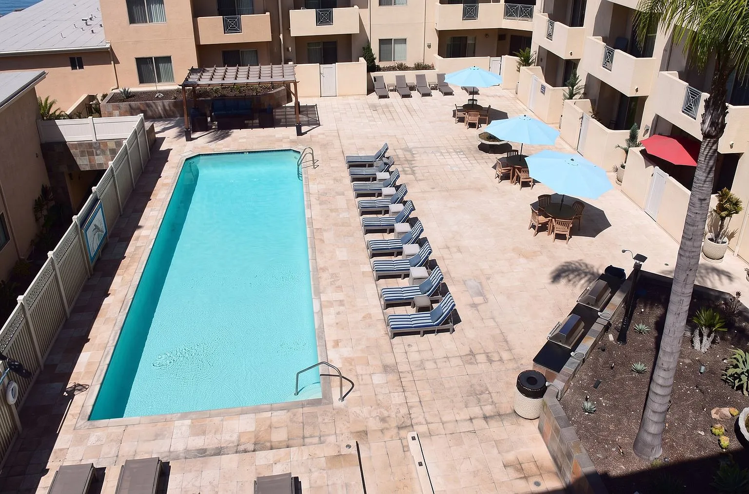 Del Rey Club — Photo 2