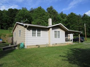 908 Lusk Hollow Rd, Rock, WV 24747
