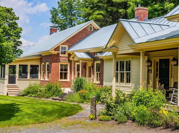 325 Whitney Road, Sharon, VT 05065