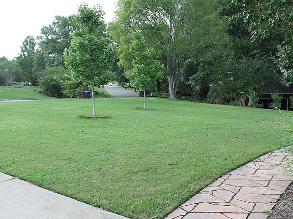 2nd image of 200 Shiloh Rd
