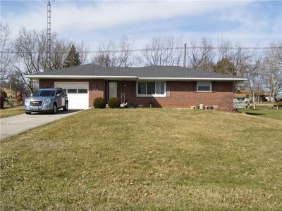 814 N Circle Dr, Wapakoneta, OH, 45895