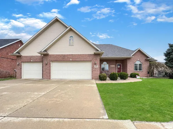 508 N West St, Tremont, IL 61568