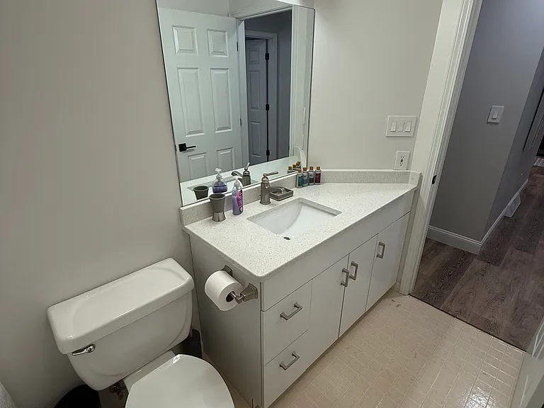 1011 Greystone Cir — Photo 32