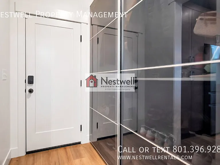76 N Midland Dr — Photo 22