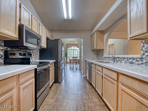 4th image of 7933 Campbell Town Ct