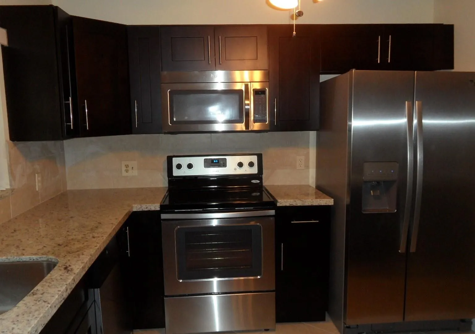 9100 NW 26th Place, Sunrise, FL 33322 — Photo 1