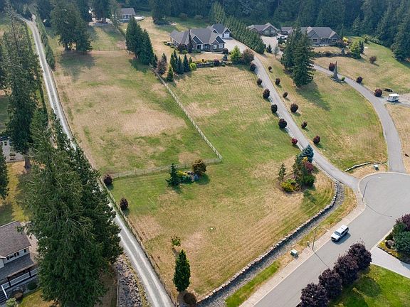 5th image of 42449 Highland Dr
