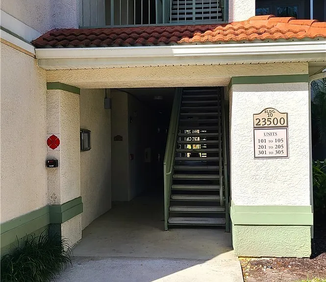 23500 Walden Center Dr #202 — Photo 3