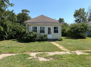 219 E Campbell St, Hutchinson, KS 67501