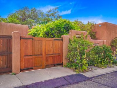 985 Agua Fria St UNIT 103, Santa Fe, NM, 87501
