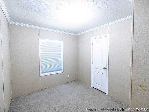 3rd image of 165 Sanderson Rd