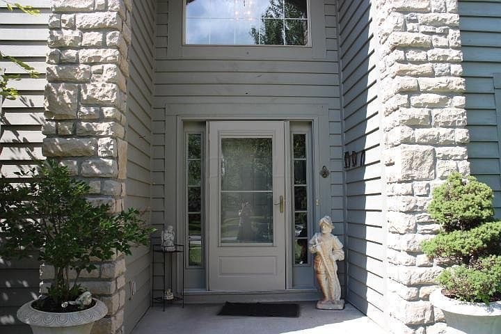 1st image of 6142 Glenworth Ct