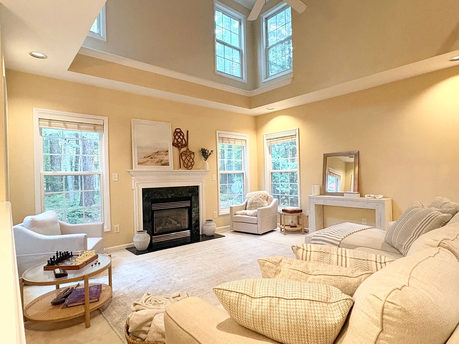 5 bed, 3550 sqft, $3,195 — Photo 4