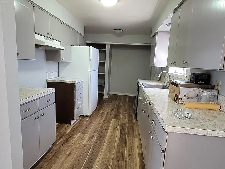 580 S 7th St — Photo 3