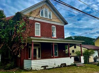 200 Chandler Ave, Johnstown, PA 15906