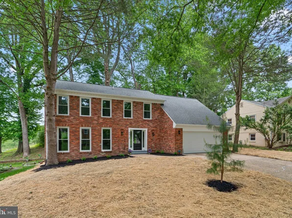 8418 Thornberry Dr W, Upper Marlboro, MD 20772