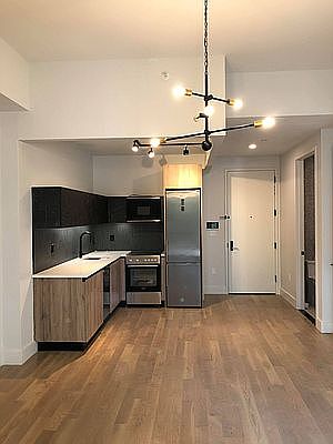 2nd image of 2706 Snyder Ave #113