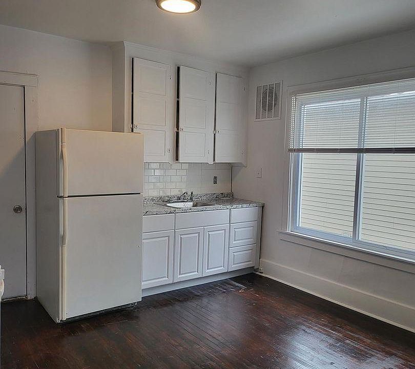 4224 Lois Apartment Rentals Dearborn, MI Zillow