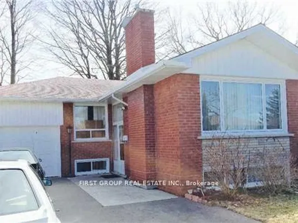 9 Hoshlega Dr #Basement, Toronto, ON M1G 2X4