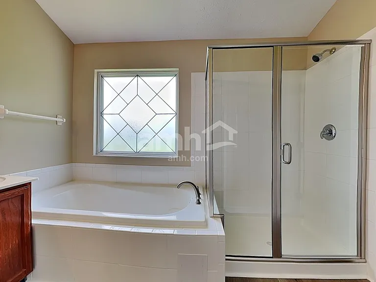 4558 Randall Dr — Photo 17