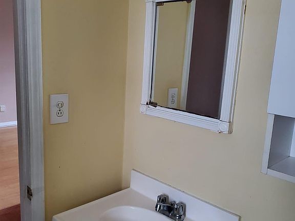 3rd image of 3706 E North St APT A7