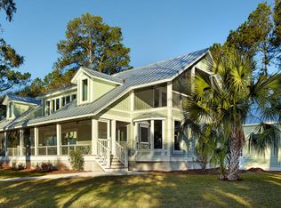196 Marsh Point Dr, Seabrook, SC 29941