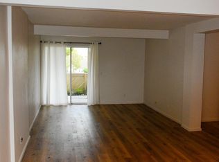 251 S Ventura Rd #1-1-207, Pt Hueneme, CA 93041