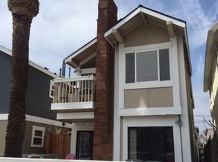 121 28th St, Newport Beach, CA 92663