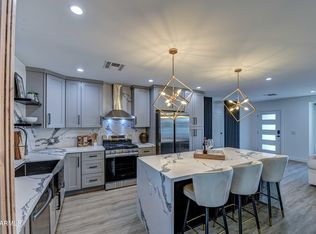 4043 N 44th Pl, Phoenix, AZ 85018