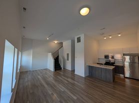 10959 134th St, South Ozone Park, NY