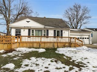 145 Beyer Dr, Tonawanda, NY 14150